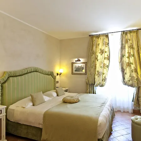 Donna Camilla Savelli - Vretreats 4* Rome