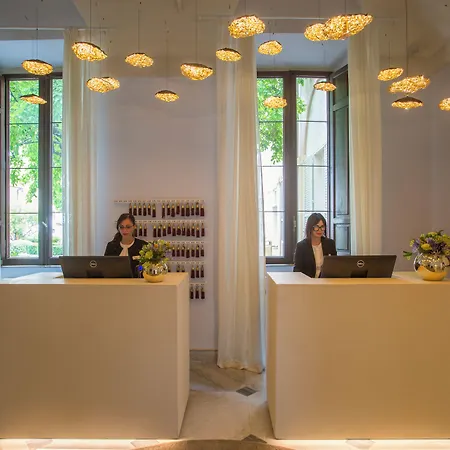 Donna Camilla Savelli - Vretreats Hotel