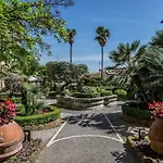 Donna Camilla Savelli - Vretreats 4*