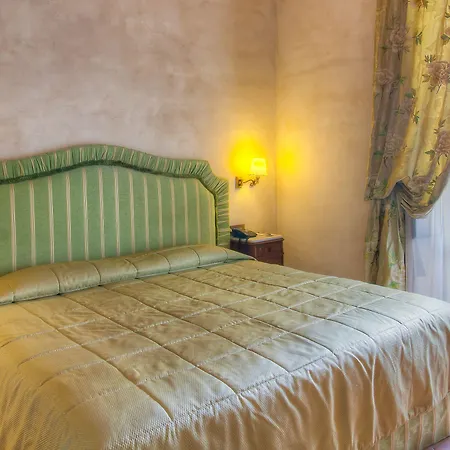 Donna Camilla Savelli - Vretreats מלון רומא