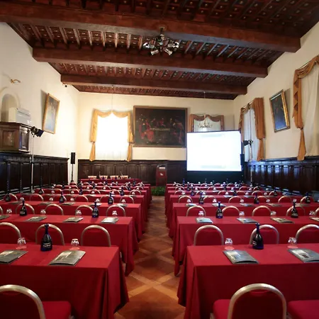 Donna Camilla Savelli - Vretreats מלון רומא